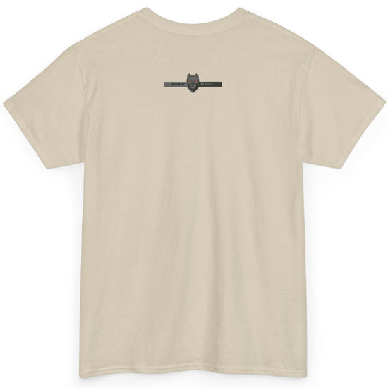 A  beige bodybuilding spotry 'Fitbull' t-shirt witnt logo and mitvation design back.