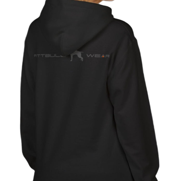 A woman wear sports black hoodet, fitness sweatshirt Fitbull, with motivation desighn No Day Off.