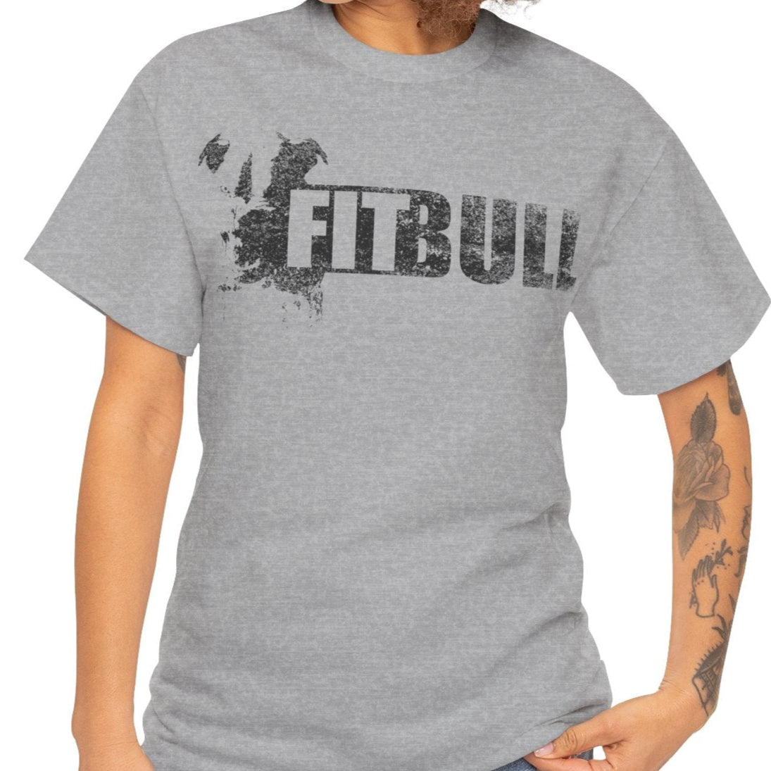 Woman wearing a grey fitness t-shirt with 'Fitbull' training motivating.
