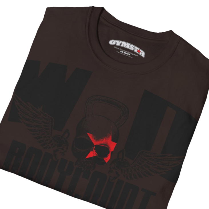 Unisex brown Gymstar t-shirt, perfect for intense workouts. Made in dark grey with a massive chest print that combines elements like a skull in a kettlebell, spread wings, and a red star. The design is completed with motivational texts "WOD Bodycount", making it an ideal choice for any athlete. Close up view.