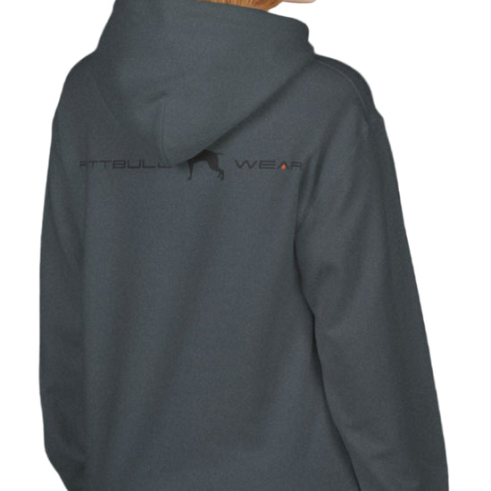 A woman wear sports sharcoal hoodet, fitness sweatshirt Fitbull, with motivation desighn No Day Off back view.